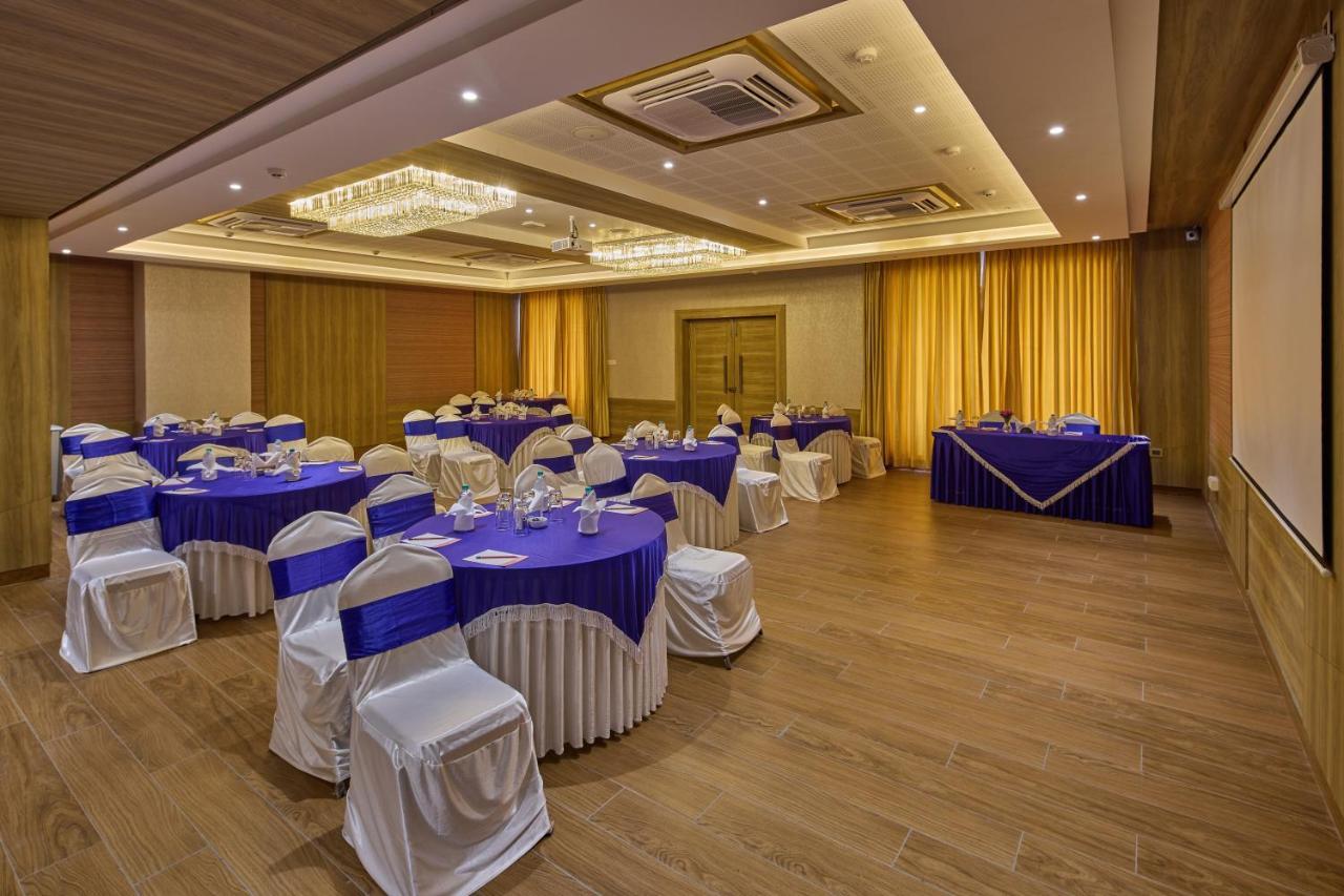 Grand Continent Hosur A Sarovar Portico Affiliate Hotel Εξωτερικό φωτογραφία