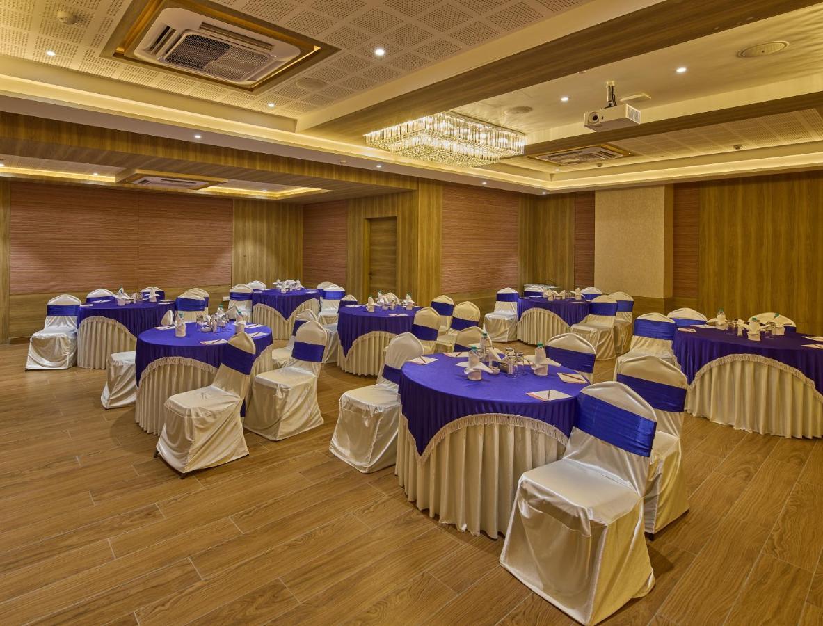 Grand Continent Hosur A Sarovar Portico Affiliate Hotel Εξωτερικό φωτογραφία