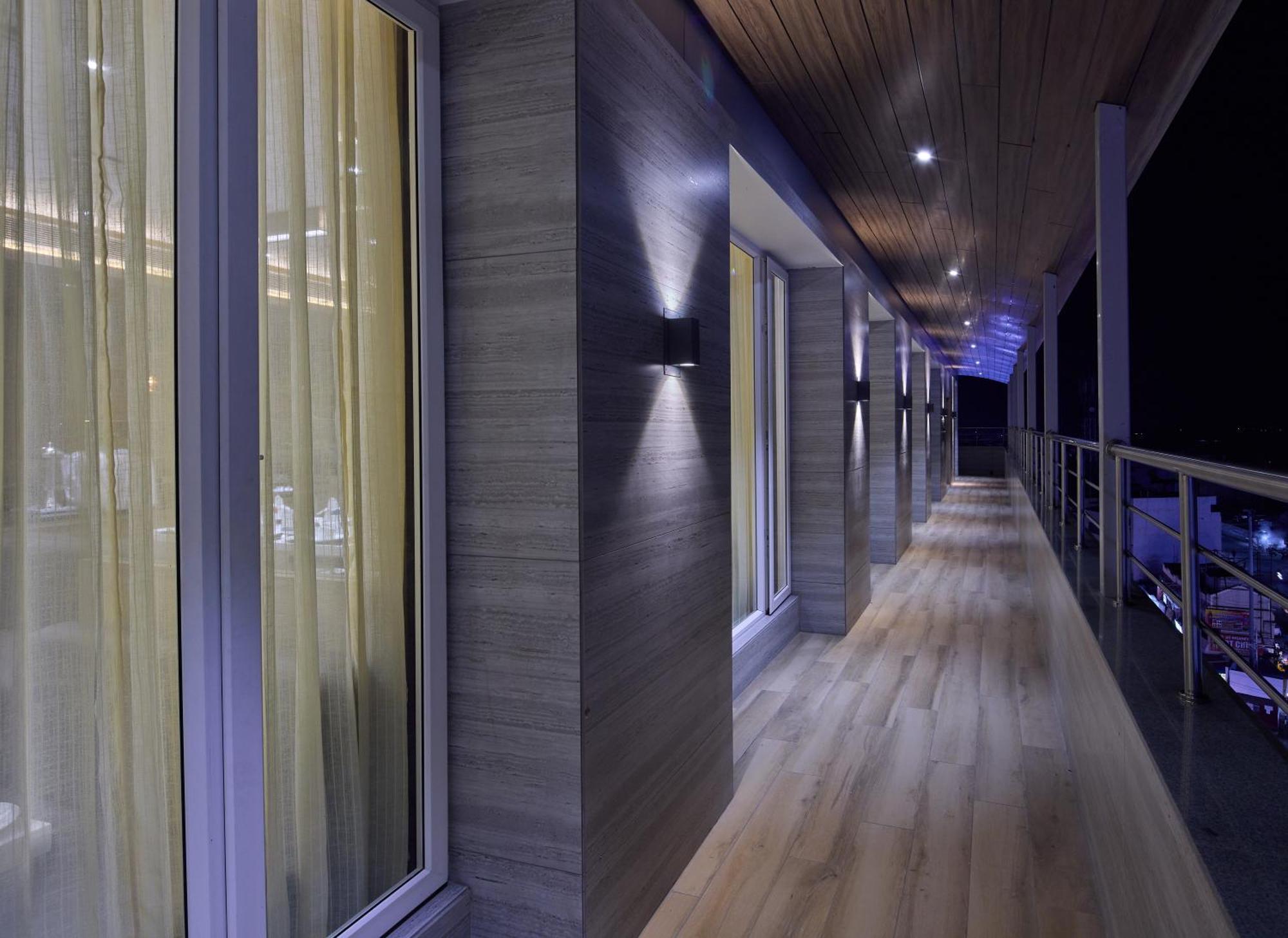 Grand Continent Hosur A Sarovar Portico Affiliate Hotel Εξωτερικό φωτογραφία