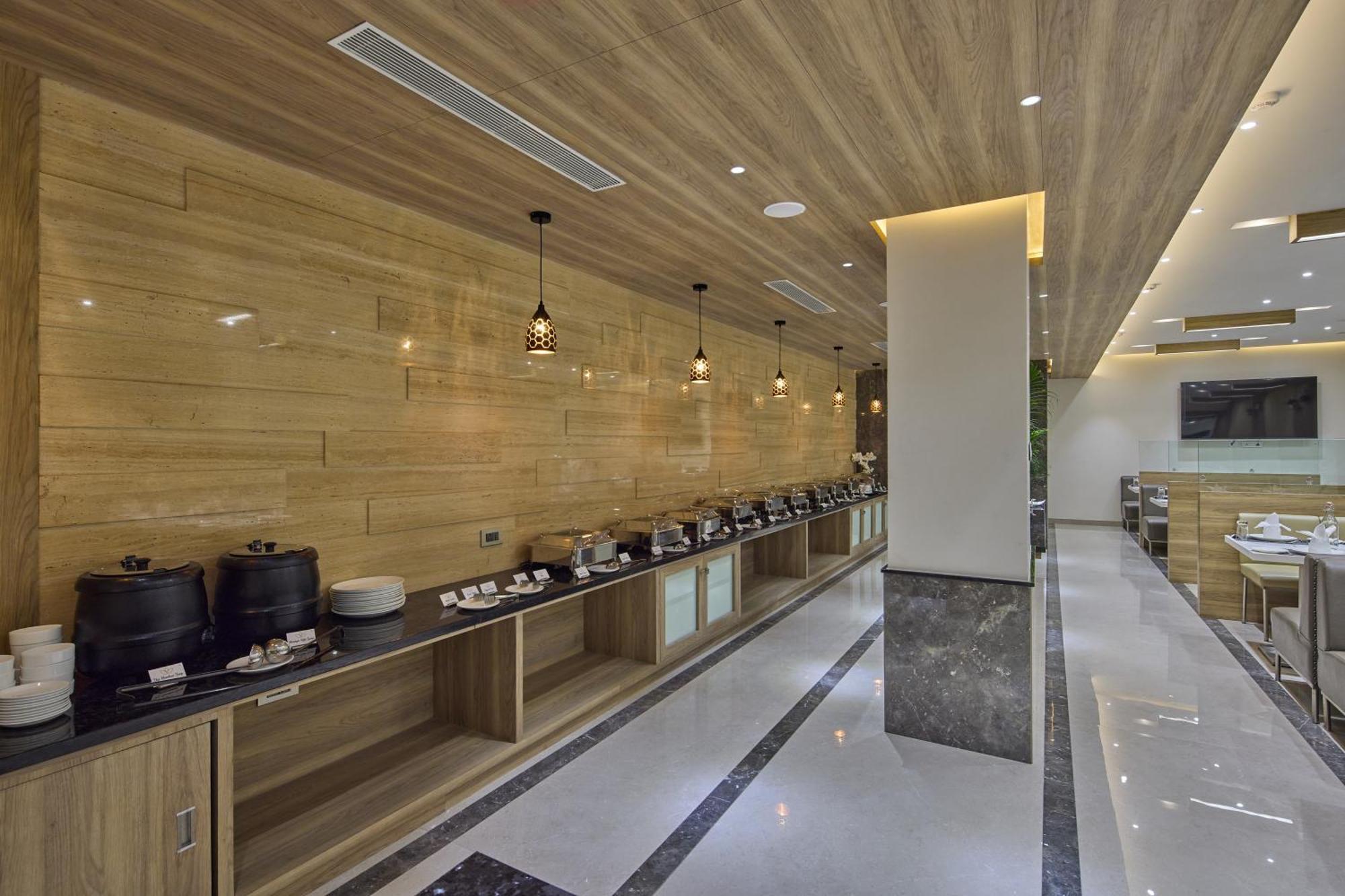 Grand Continent Hosur A Sarovar Portico Affiliate Hotel Εξωτερικό φωτογραφία