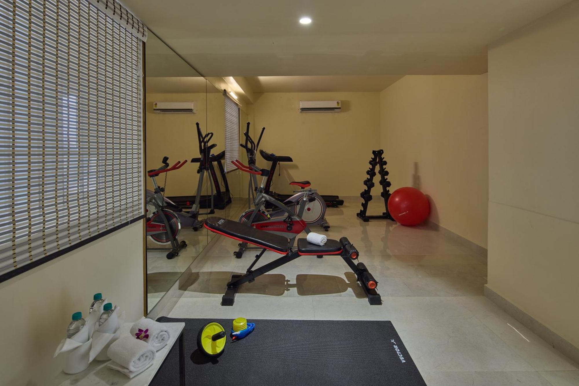 Grand Continent Hosur A Sarovar Portico Affiliate Hotel Εξωτερικό φωτογραφία