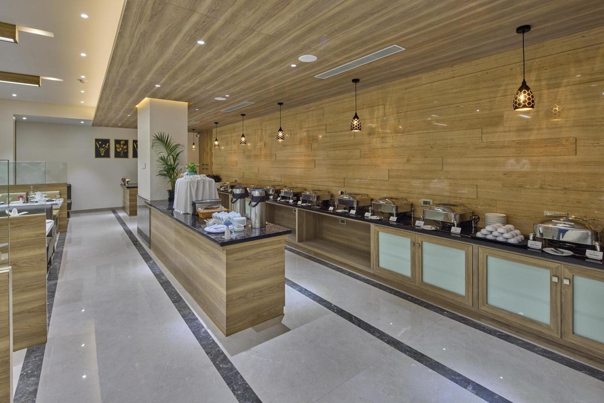Grand Continent Hosur A Sarovar Portico Affiliate Hotel Εξωτερικό φωτογραφία